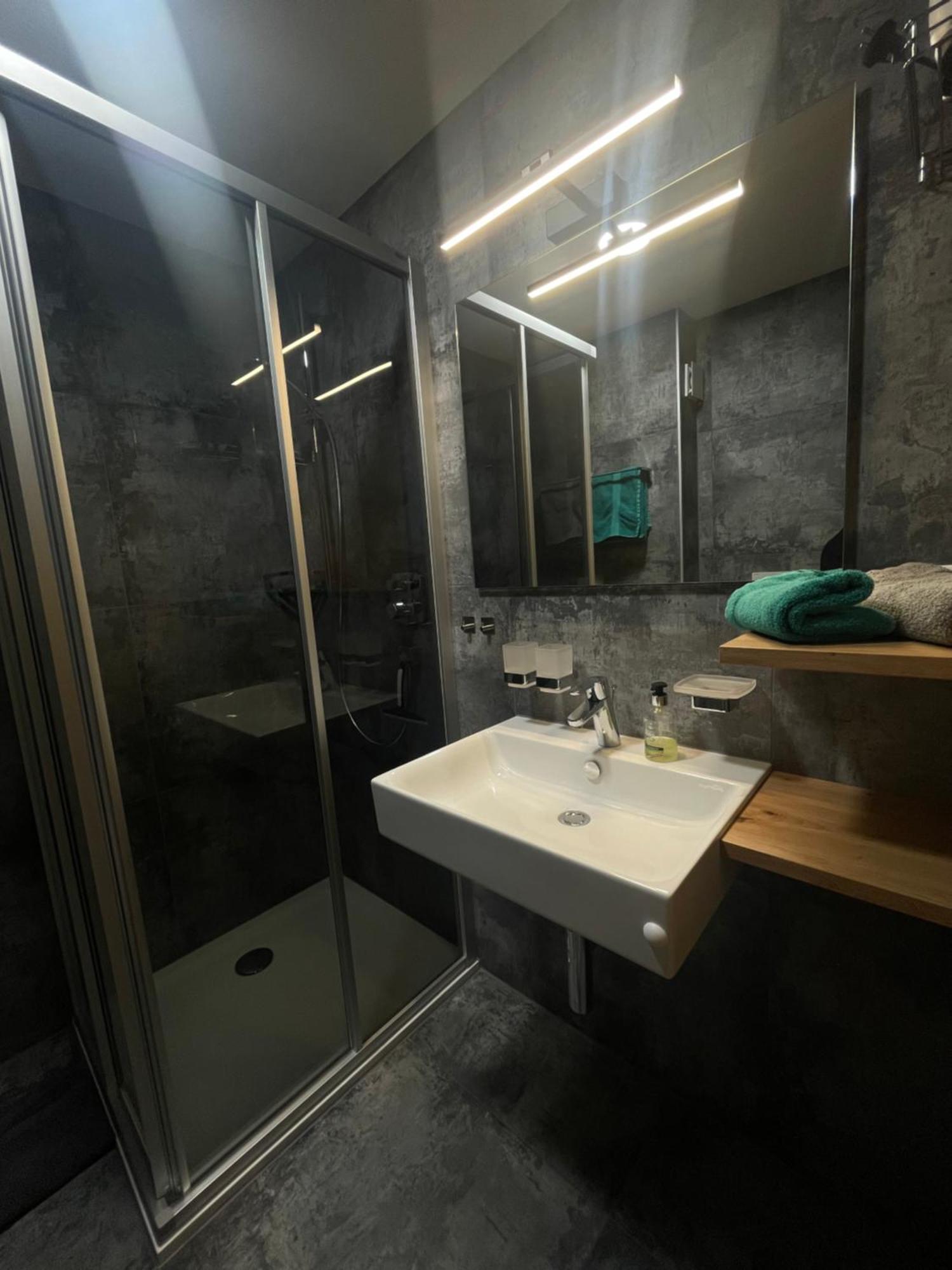 Gaesteheim Lederle イェルツェンス エクステリア 写真
