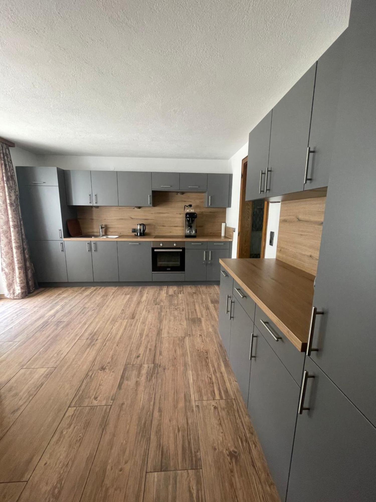 Gaesteheim Lederle イェルツェンス エクステリア 写真